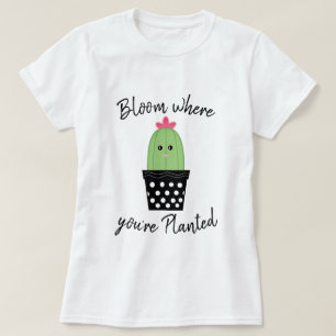 Kaktus-Blüte, wo Sie gepflanztes Shirt sind