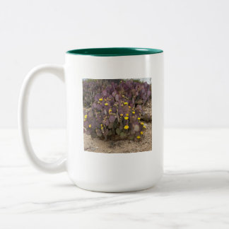 Kaktus 🌵 mit gelben Blüten Zweifarbige Tasse