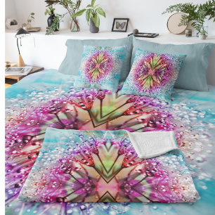 Kaleidoskop-Dewdrops: Abstrakte Kunst der Blumen Fleecedecke
