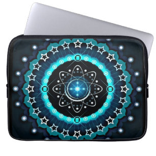 Kaleidoskop Mandala mit schwarzem Hintergrund Laptopschutzhülle
