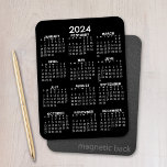 Kalender 2024 für die vollständige Jahresansicht - Magnet<br><div class="desc">Schwarz und Weiß - Ein minimaler,  einfacher 12-monatiger Kalender mit einem soliden Farbhintergrund. Eine Standardsuche nach Ihrem Zuhause-Büro oder Schulfach.</div>