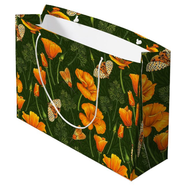 Kalifornien-Mohn und -Motten auf dunkelgrün Große Geschenktüte (Rückseite Schrägansicht)