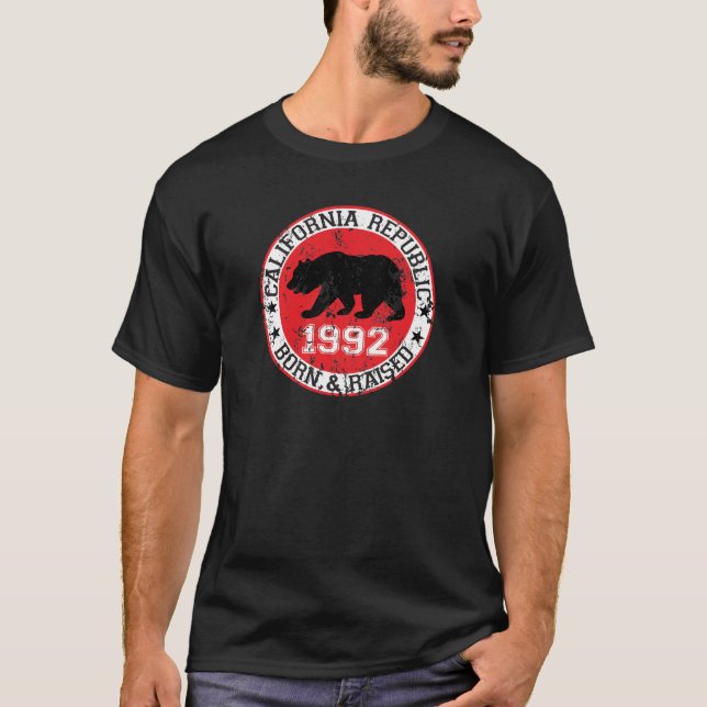 Kalifornien-Republikgeborenes angehoben 1992 T-Shirt (Vorderseite)