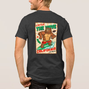 Kalifornien Surfen Bär Fange Die Welle Anpassen Tri-Blend Shirt