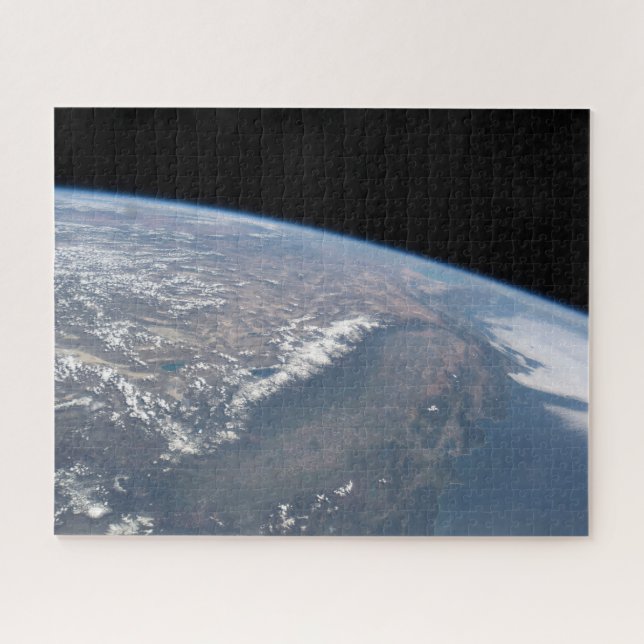 Kalifornien und Nevada wurden aus dem All gesehen. (Horizontal)