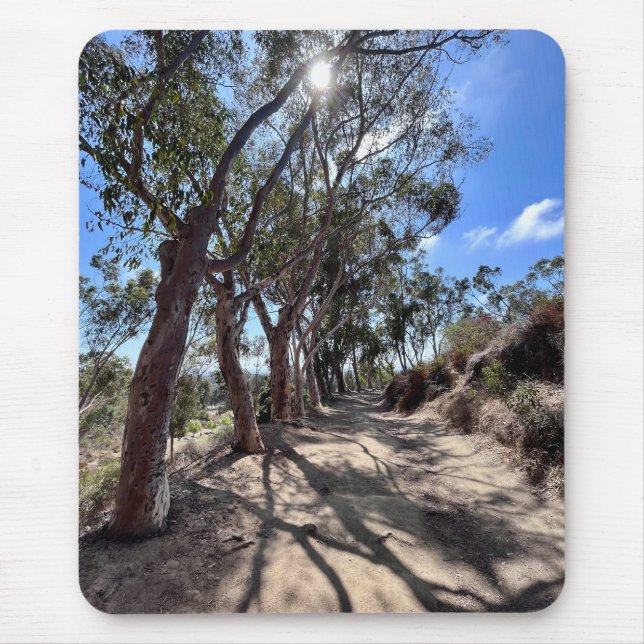 Kalifornische Bäume in der Herbstsonne. Mousepad (Vorne)