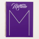 Kalligrafie Fett Monogrammname Moderner Minimalist Planer<br><div class="desc">Sie können die Informationen mit Ihren persönlichen Daten mit einfachen und nützlichen Bearbeitungs-Tools ändern. Denken Sie daran,  ein meisterhaftes Design zeigt Ihre Persönlichkeit und die Bedeutung,  die Sie dem geben,  was Sie tun.</div>