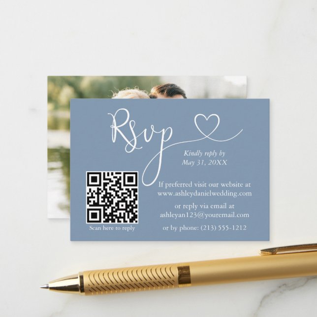 Kalligrafie Herz Foto Wedding Dusty Blue QR UAWG Begleitkarte (Vorderseite/Rückseite Beispiel)