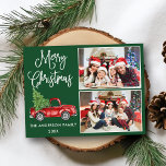Kalligrafie Weihnachten Vintager Lkw Grün 2 Foto Postkarte<br><div class="desc">Moderne Fun Calligraphie Drehbuch Frohe Weihnachten 2 Foto Weihnachtskarte - Aquarell Vintager Truck mit Christbaum - Forest Green Hintergrund</div>