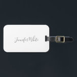 Kalligraphie Elegant Bold Retro Grau Weißer Name Gepäckanhänger<br><div class="desc">Erleben Sie dieses moderne,  elegante Design. Diese Vorlage kann an alle beruflichen Beruf angepasst werden.</div>
