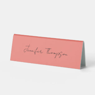 Kalligraphie Eleganto Coral Pink Schlicht Einfache Tischaufsteller