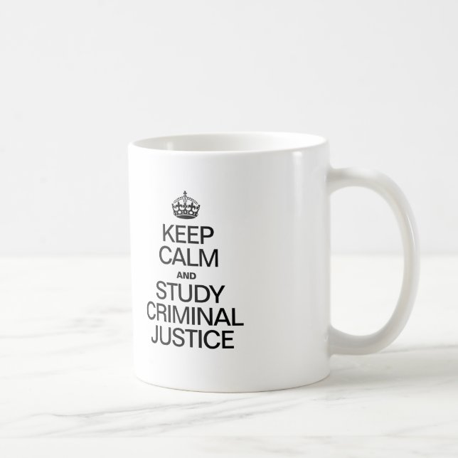 KALM UND STUDIERENDE STRAFGERICHTSPRECHUNG behalte Kaffeetasse (Rechts)