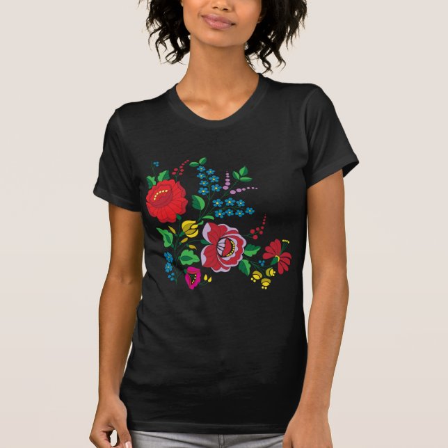 Kalocsa Stickerei T-Shirt (Vorderseite)
