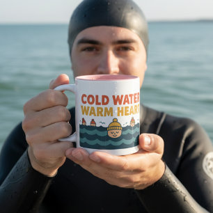 Kaltwasser Warmes Herz – Lustiges Design für wilde Zweifarbige Tasse