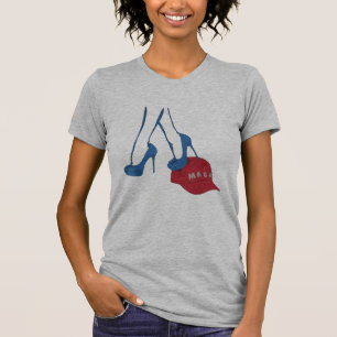 Kamala Harris Absatz Tritt auf MAGA Hut Anti Trump T-Shirt