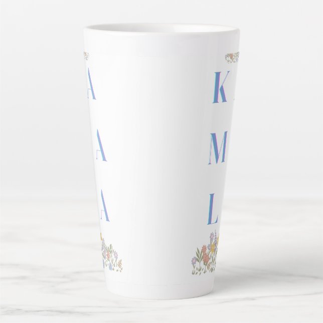 Kamala Harris. Blumen. Subtil. Weiß und Blau Milchtasse (Vorderseite)