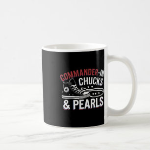 Kamala Harris Kommandeur in Niedlichen Schuhen Fra Kaffeetasse
