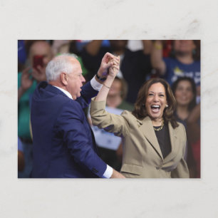 Kamala Harris & Tim Walz Postkarte