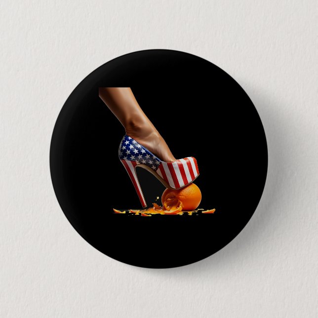 Kamala Heelse auf Orange Button (Vorderseite)