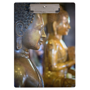 Kambodscha, Phnom Penh. Buddhastatuen Klemmbrett