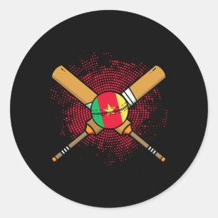 Kamerunisches Cricket-Schläger und Ll-Flagge von K Runder Aufkleber