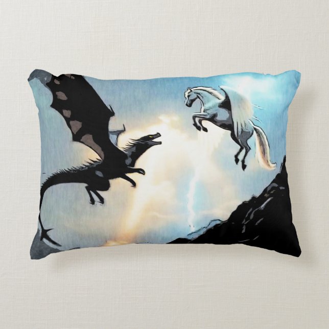 Kampf des Drachen und Pegasus Dekokissen (Vorderseite)