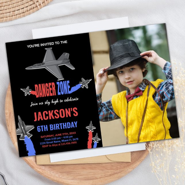 Kampf Jet Birthday Einladungen Black GrayW Foto (Fighter Jet Birthday Invitations Black GrayW Photo)