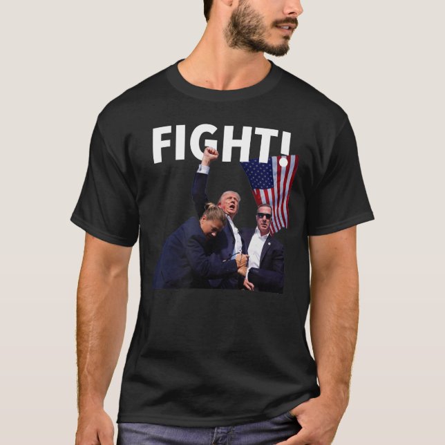 Kampf Trump 2024 überlebt bei der Kundgebung der W T-Shirt (Vorderseite)