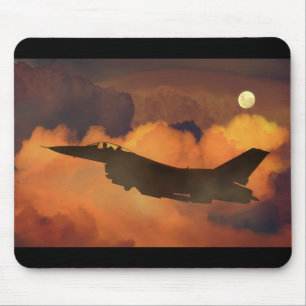 Kämpfendes Flugzeug Mousepad