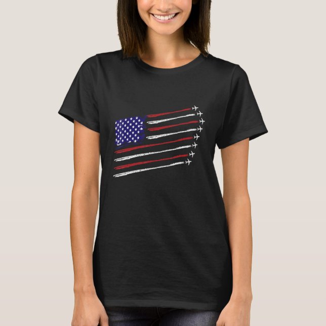 Kämpfer mit US-amerikanischer Flagge 4. Juli e T-Shirt (Vorderseite)