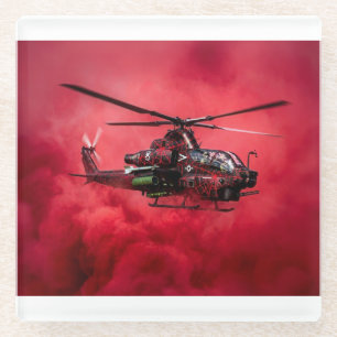 Kampfhubschrauber fliegt über massive Flammen Glasuntersetzer