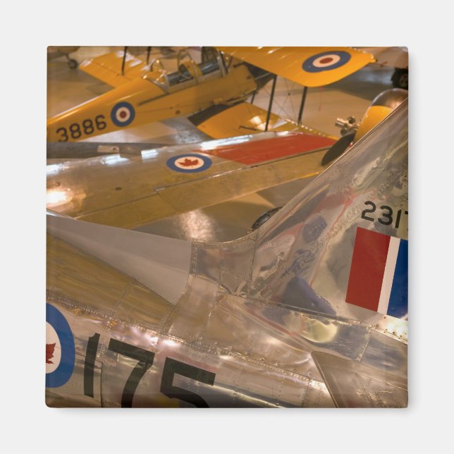 Kanada, Alberta, Calgary: Aero Space Museum of the Magnet (Vorne)