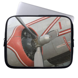 Kanada, Alberta, Edmonton: Alberta Aviation Laptopschutzhülle
