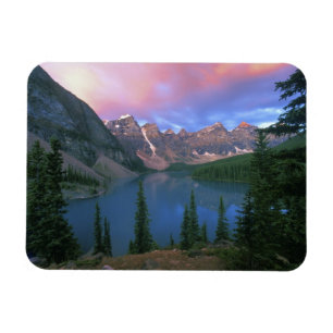 Kanada, Alberta, Lake Moraine bei Morgengrauen, Ba Magnet