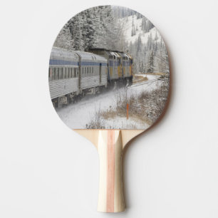 Kanada, Alberta. VIA Rail Snow Train zwischen Tischtennis Schläger