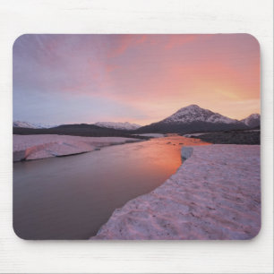 Kanada, British Columbia, Alsek River Valley. Mousepad