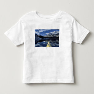 Kanada, British Columbia, Banff. Kayak-Bogen Kleinkind T-shirt