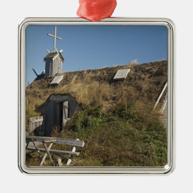 Kanada, Neufundland und Labrador, L'Anse Aux Silbernes Ornament (Vorne)