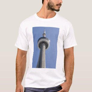 Kanada, Ontario, Toronto. Spitze des CN Tower mit T-Shirt