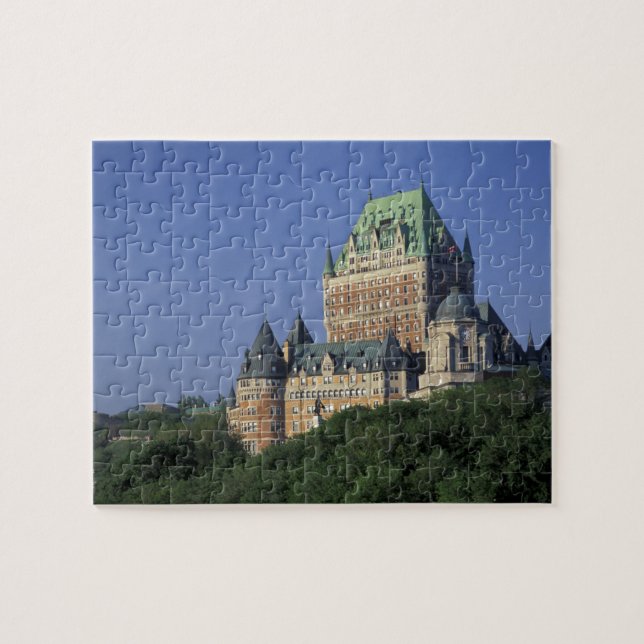 Kanada, Quebec City.  Chateau Frontenac. (Horizontal)