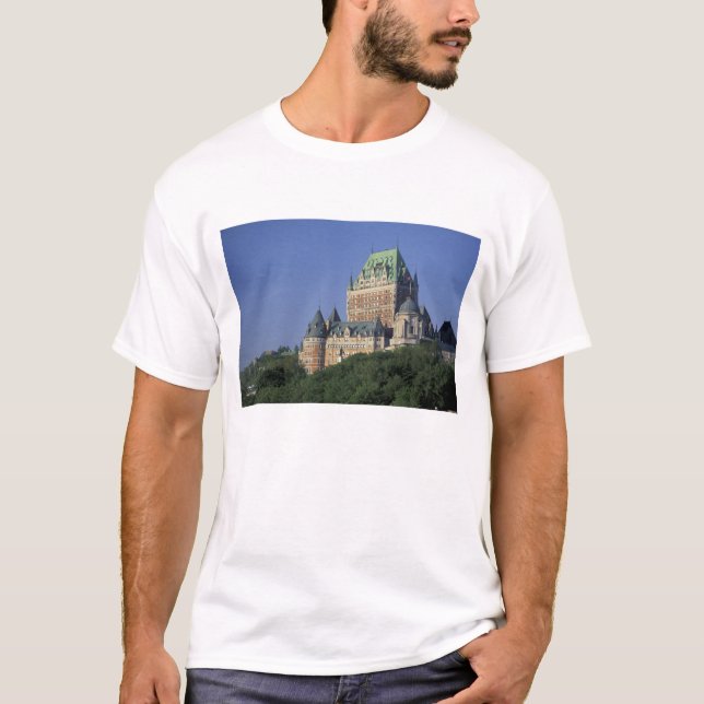 Kanada, Quebec City.  Chateau Frontenac. T-Shirt (Vorderseite)
