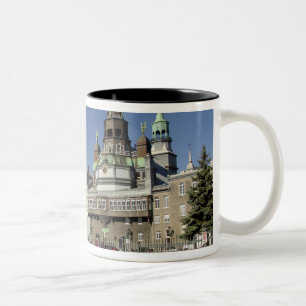 Kanada, Quebec, Montreal. Alt-Montreal Zweifarbige Tasse