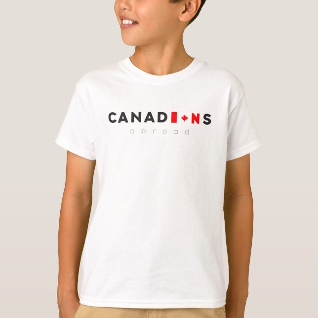 Kanadier im Ausland scherzte grundlegenden T - T-Shirt (Vorderseite)