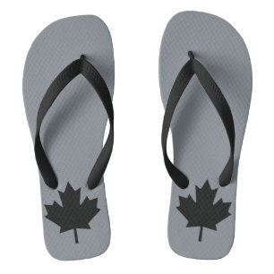 kanadische Dekoration aus schwarzem Ahornblättern Flip Flops