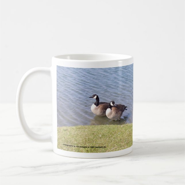 Kanadische Gänse entlang dem Ottawa-Fluss Kaffeetasse (Links)