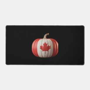 Kanadischer Erntedank Pumpkin Maple Leaf über Schreibtischunterlage