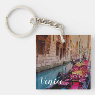 Kanal mit traditioneller Gondel in Venedig, Italie Schlüsselanhänger