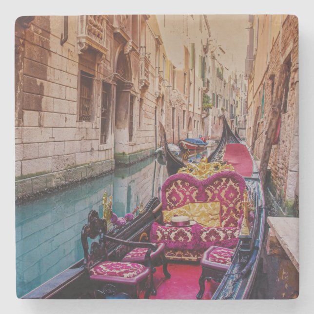 Kanal mit traditioneller Gondel in Venedig, Italie Steinuntersetzer (Vorderseite)