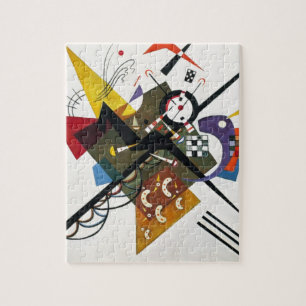 Kandinsky auf zwei Abstrakten weißen Gemälden