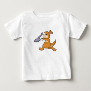 Kangaroo als Koch mit Pan Baby T-shirt